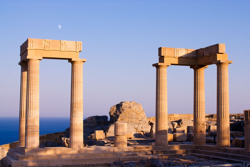 Rhodes: Ancient Lindos Acropolis Regular Ticket with Opltional Audio Guide