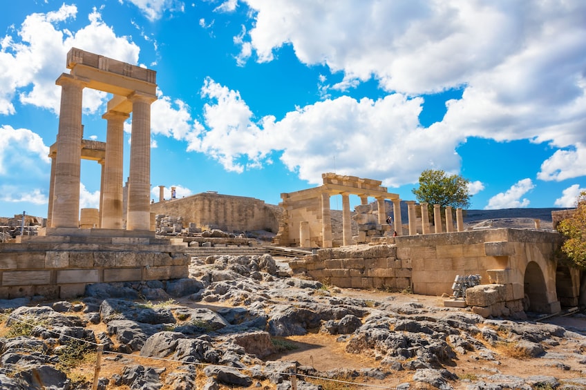 Rhodes: Ancient Lindos Acropolis Regular Ticket with Opltional Audio Guide