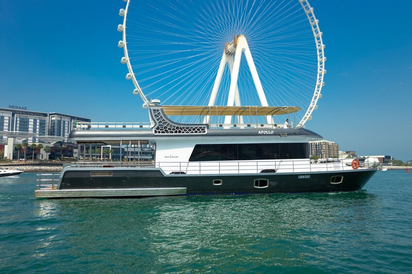 Luxury Afloat: Dubai Marina Yacht Cruise, Gastronomic Delights, w/ Transfer