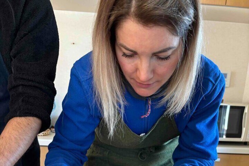 Seafood Rolls and Tempura Cooking Class with Matcha in Hokkaido