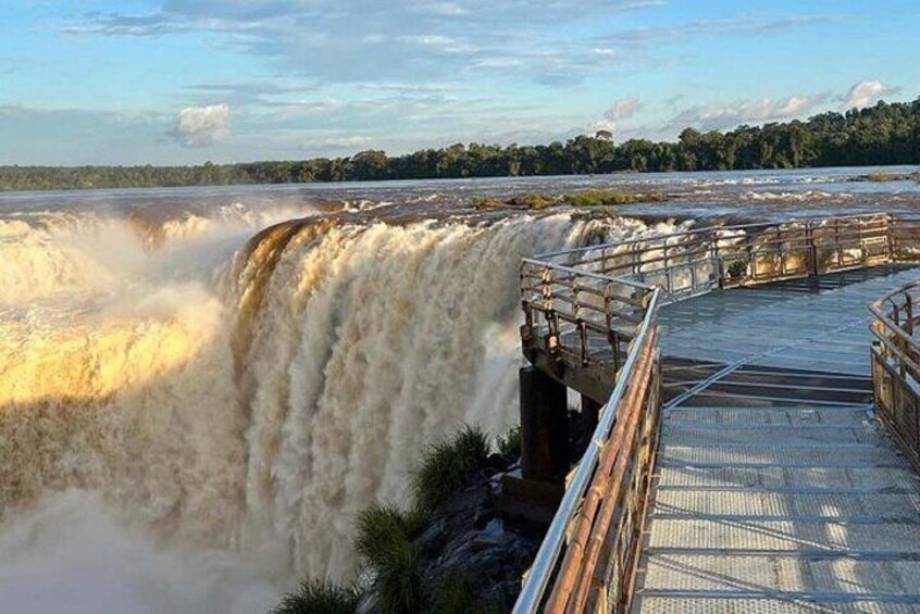 Iguazu Falls Private Tour in Argentina with Guide