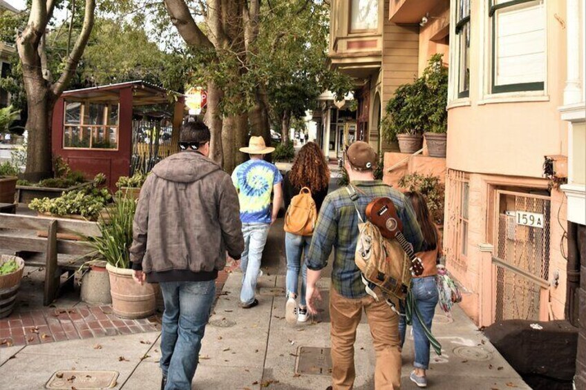 The Surreal San Francisco Walking Tour