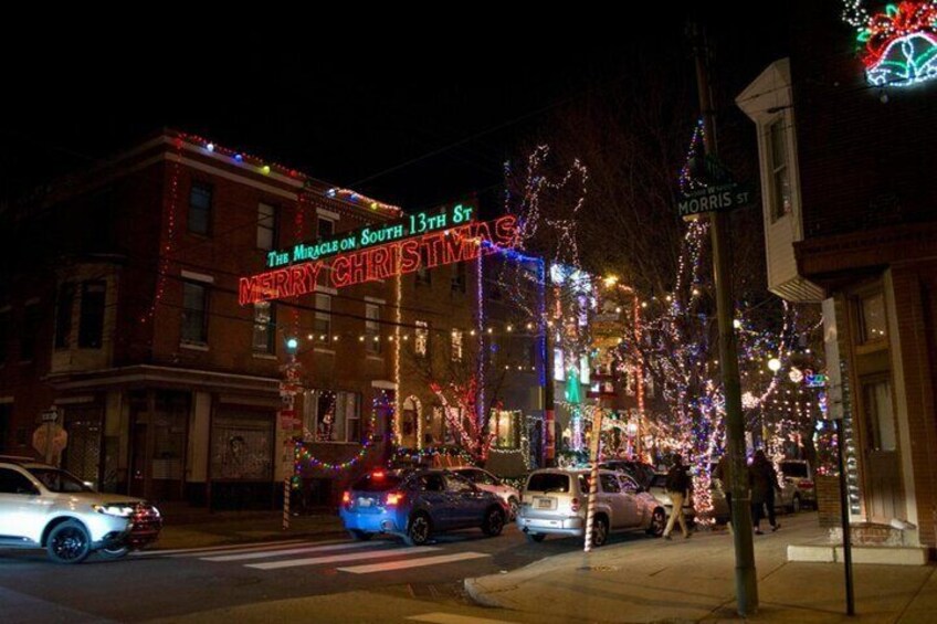 Philadelphia Holiday Lights Private 2-3 Hour Driving Tour