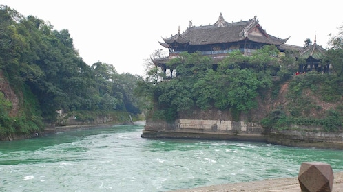 1 jour Mont Qingcheng et système d'irrigation de Dujiangyan excursion