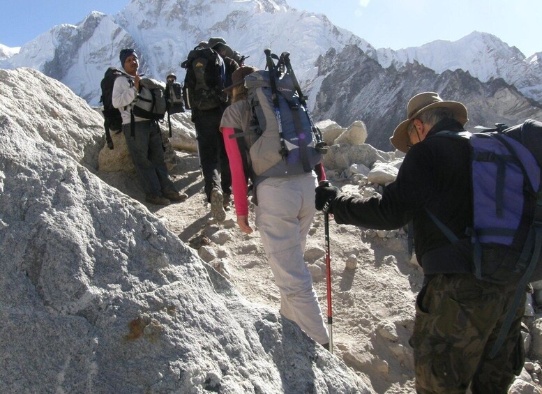 Journey to the earth's highest mountain: Everest 15 Days