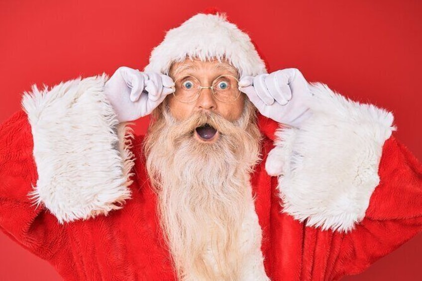 Santa’s BIG Christmas Present Hunt (Self-guided Game + Tour) Norwich
