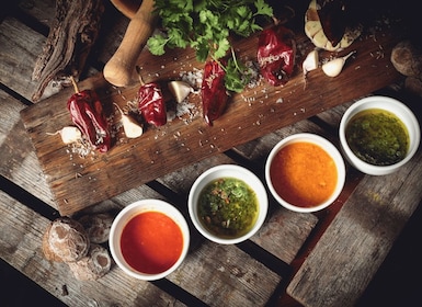 El Sauzal: Winery Tour and Mojo Sauce Workshop