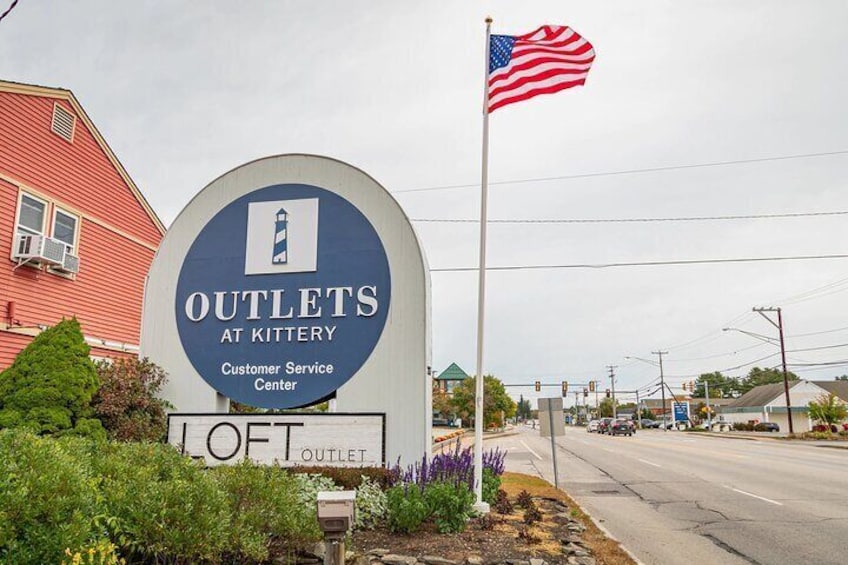 Private Shopping Tour from Boston to Kittery Premium Outlets 
