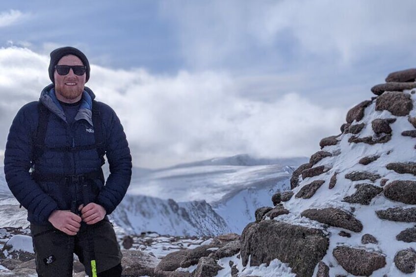 Winter Hiking in the Cairngorms