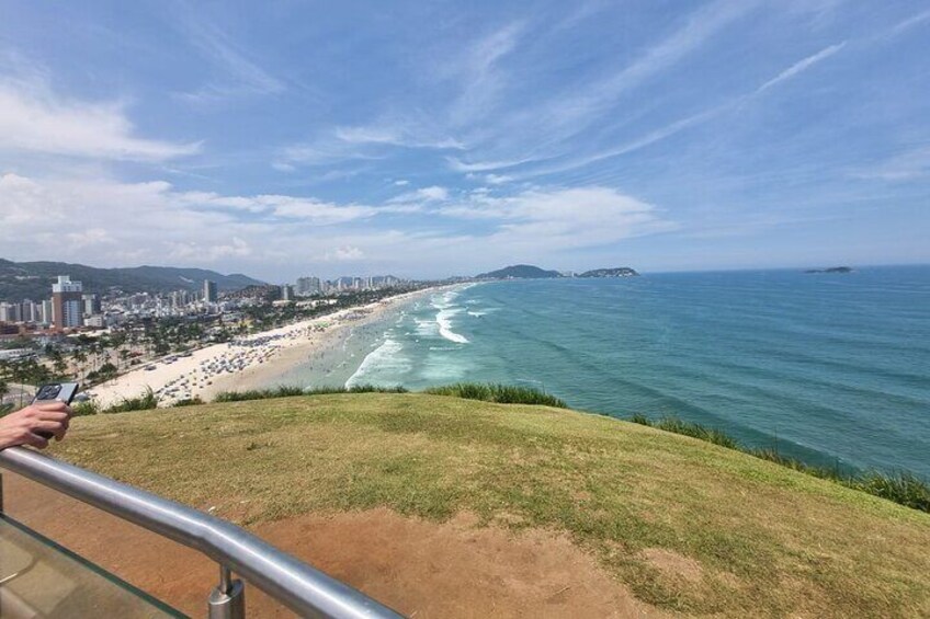 8 Hour Private Beach and City Tour in Santos and Guarujá