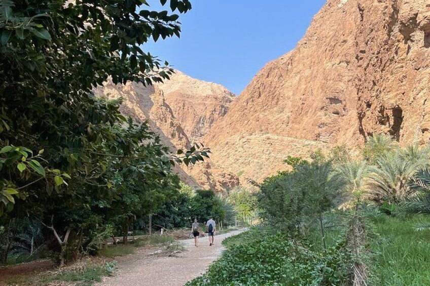 Full Day Tour to Wadi Shab and Bimmah Sinkhole 