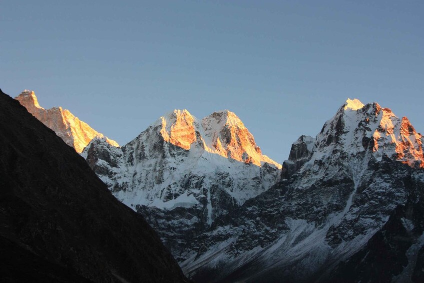 Kanchenjunga Trek (North & South Base Camp) - 22 days