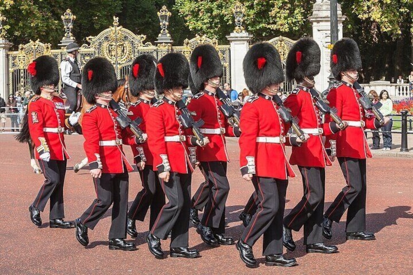 The Royals Guided Walking Tour