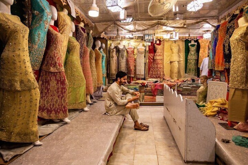 Half Day Private Shopping Tour for Ladies in Lahore