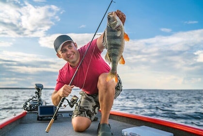 Private Fishing Tour on Private Boat in Kuwait