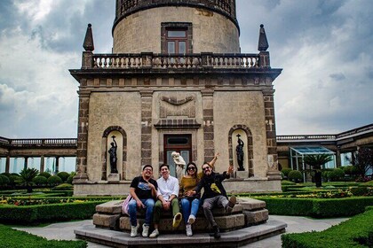 Admission to the National Museum of History & Chapultepec Castle
