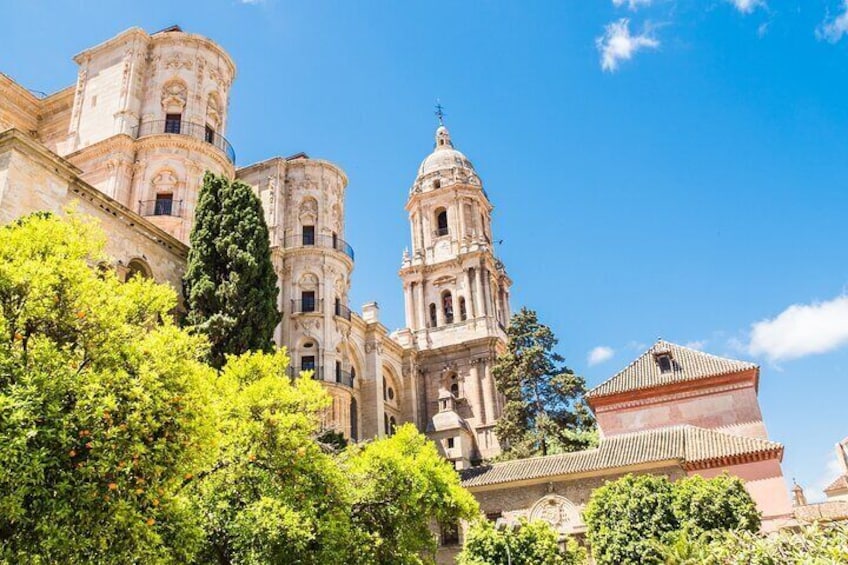 Historic Málaga: A Senior-Friendly Walking Tour