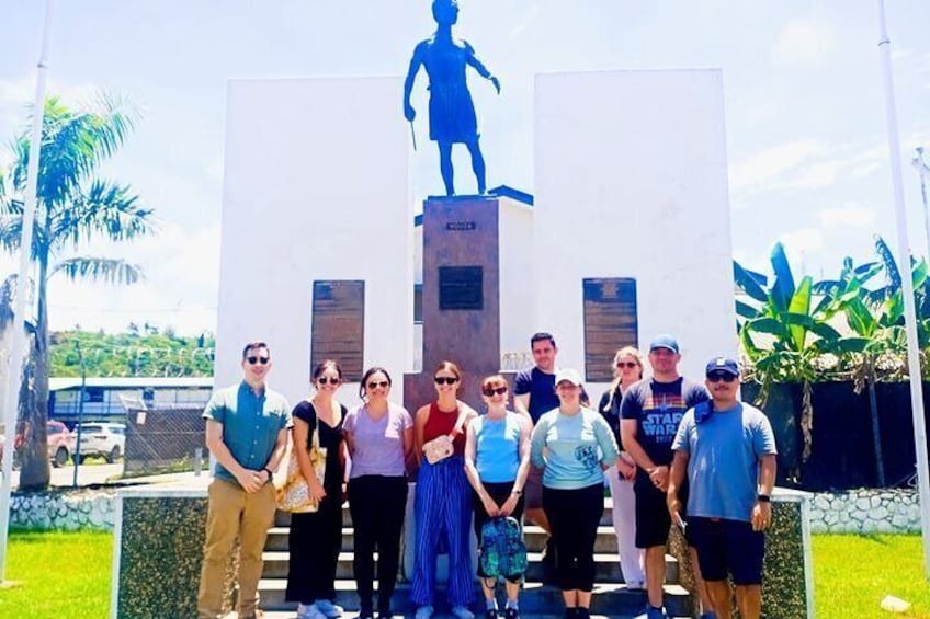 Vouza Memorial