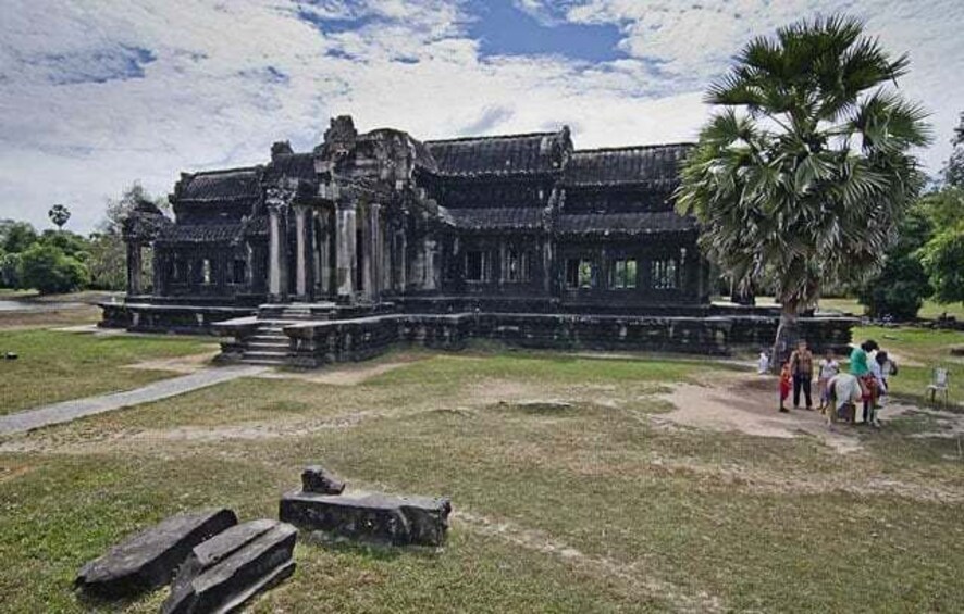 Picture 2 for Activity 2 Days Angkor Wat, Bayon, Ta Promh & Koh Ker Group Tour