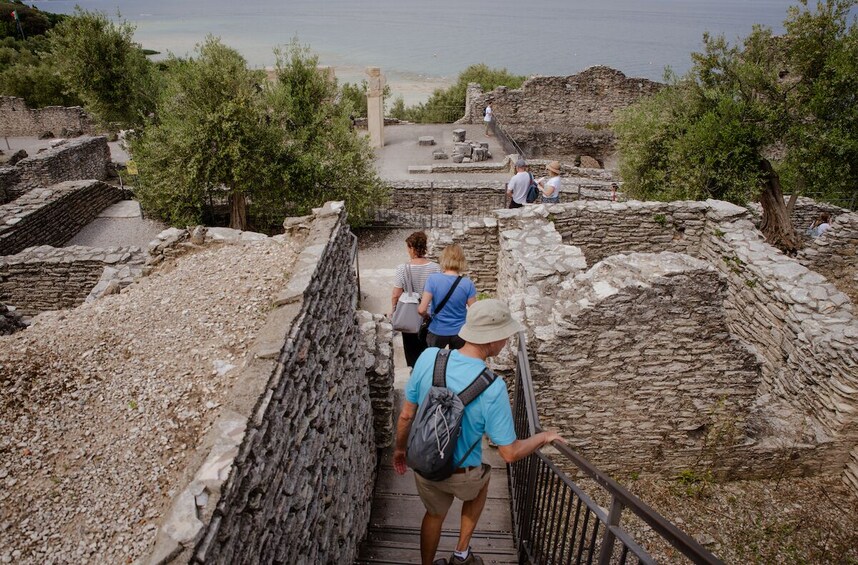 Grotte di Catullo Archeological Tour in Sirmione