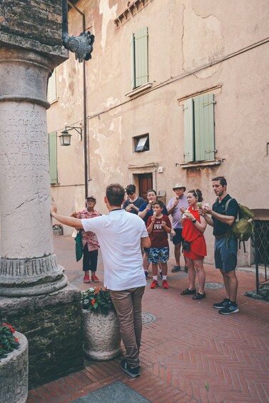 Best of Sirmione with Grotte di Catullo and Boat Tour