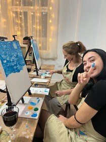 Arte y vino en Tirana: cree su recuerdo con nosotros