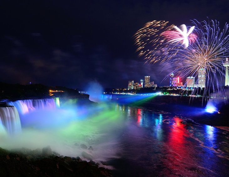 Niagara Falls Festival of Lights Evening Tour 