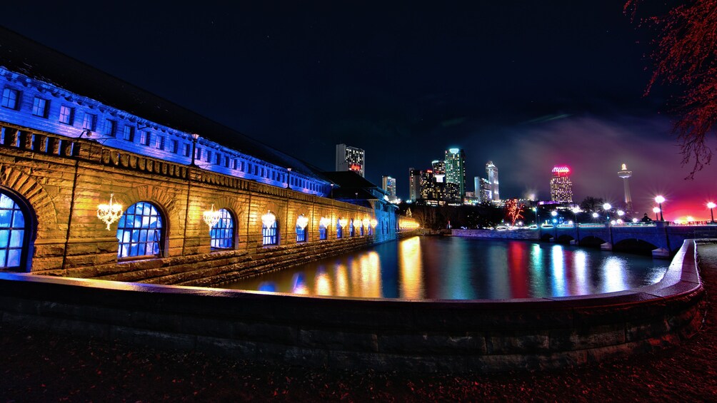 Niagara Falls Festival of Lights Evening Tour 