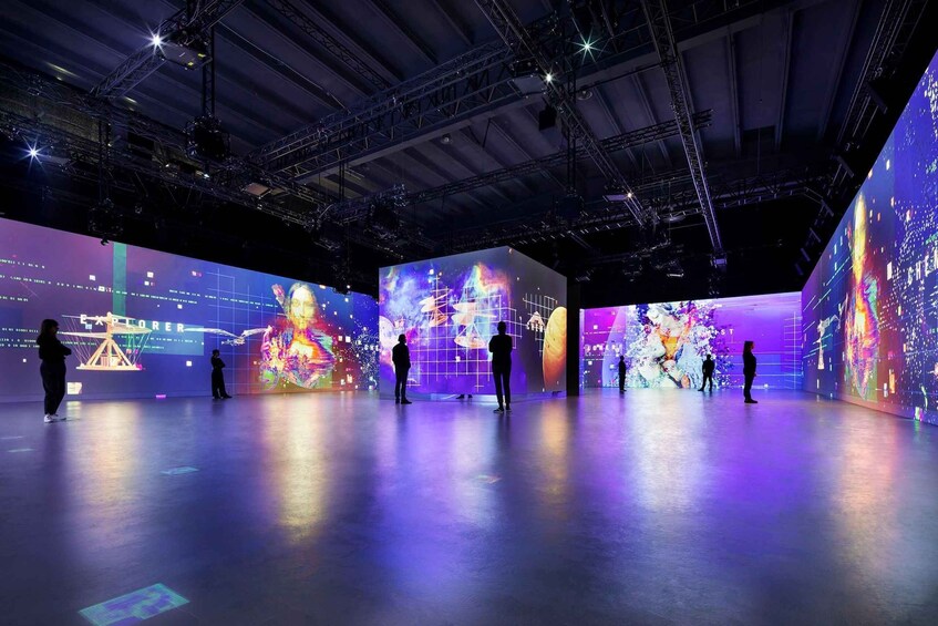 Picture 3 for Activity Amsterdam: Da Vinci Interactive Art Experience