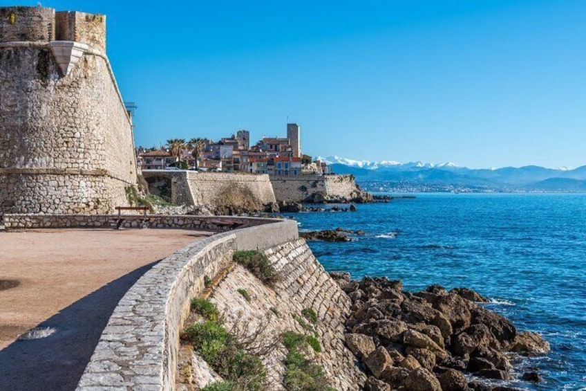 Full-Day Private Trip of Saint Tropez from Antibes 