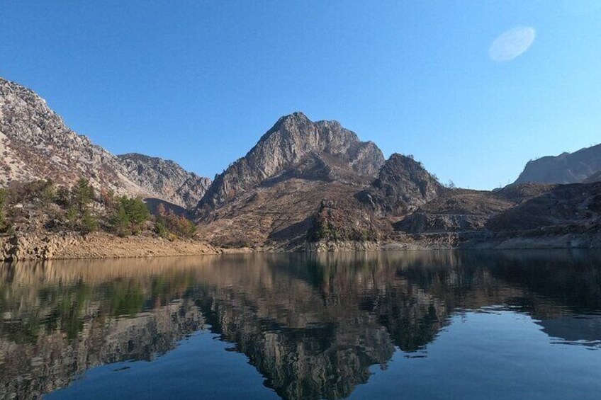  Full Day Green Canyon Boat Tour with Lunch Included