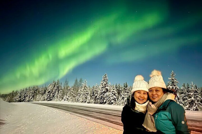Aurora Hunting Guarantee Tour with Photography