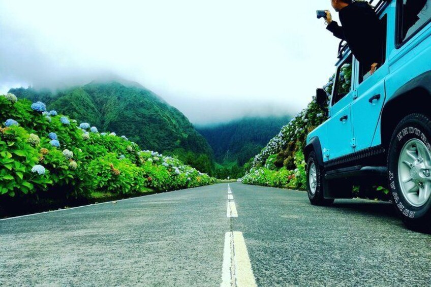 Off the Beaten Track Half Day Sete Cidades Jeep Tour