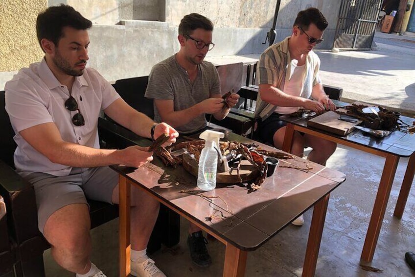 Private Puro Cigar Creation Workshop in Los Cabos