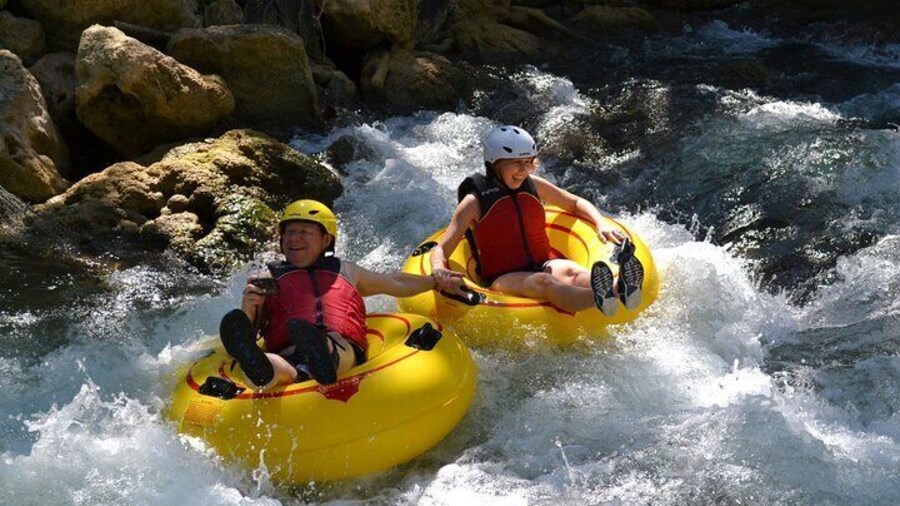 Ocho Rios: River Tubing, Lunch and Cocktails at Bamboo Beach Club