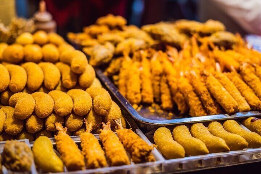 Street Food Tasting Tour in Catania