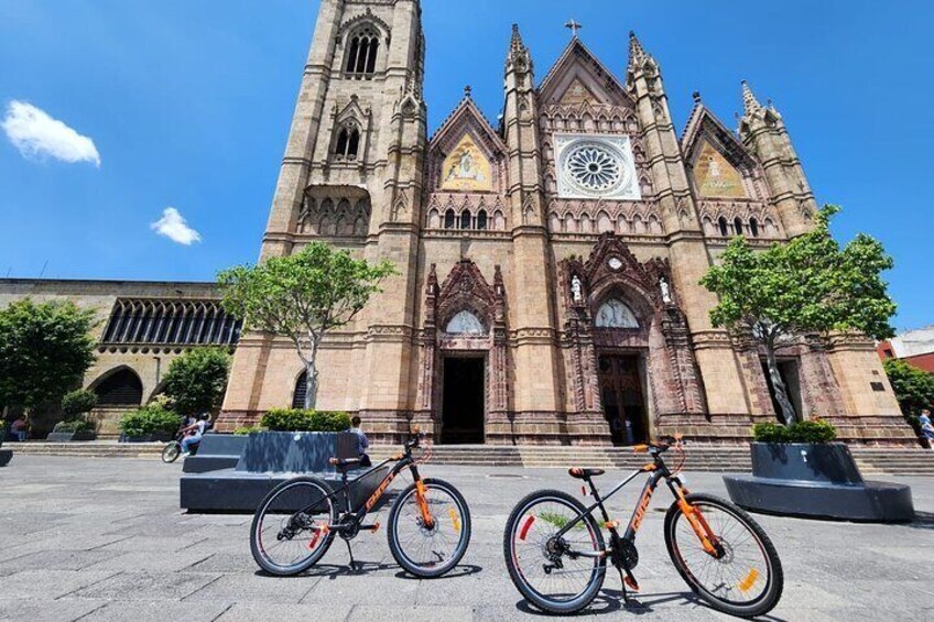 Bicycle Tour in Guadalajara and Zapopan