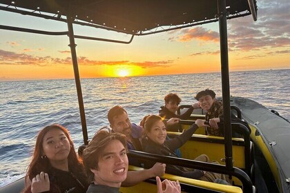 10 passengers' max, Sunset Manta Ray Tour in Kailua-Kona