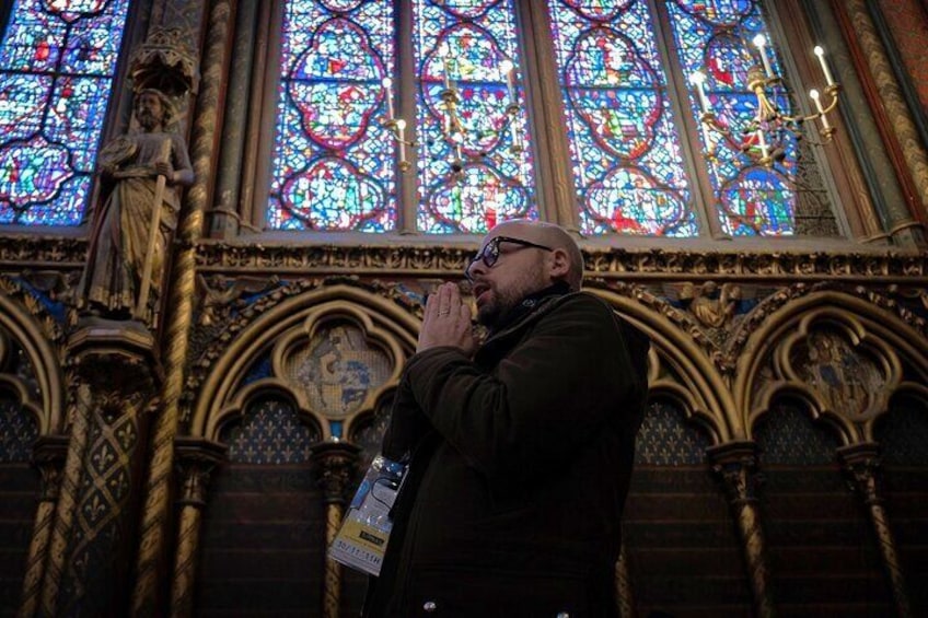Sainte-Chapelle and Conciergerie Guided Tour with Ticket in Paris