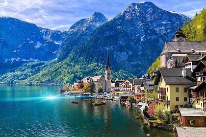 Private Full-Day Tour of Hallstatt and Salzkammergut from Salzburg with Opt...