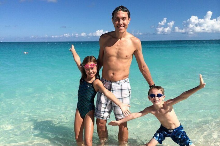 Catamaran Tour to Isla Mujeres from Cancún with Bar and Lunch