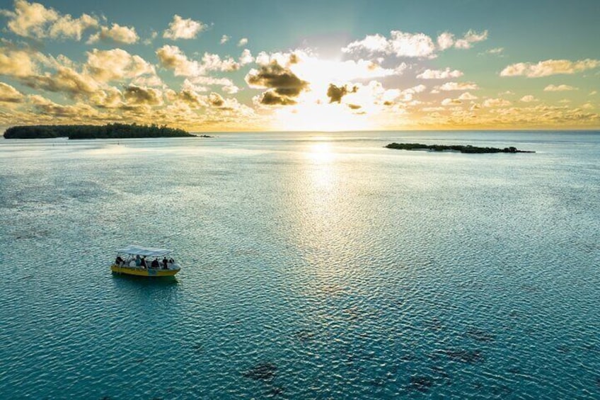 The best viewpoint to enjoy the sunset in Moorea