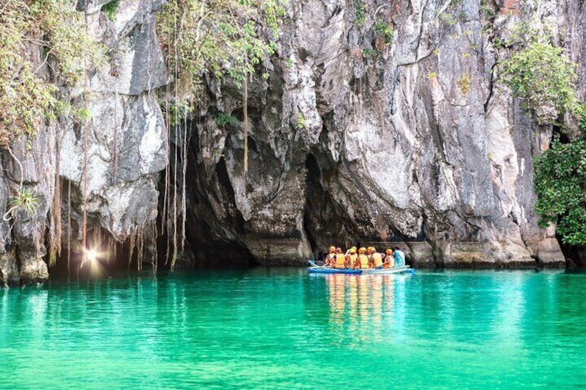 Private Tour Underground River,ugong cave,zipline, mangroove boat