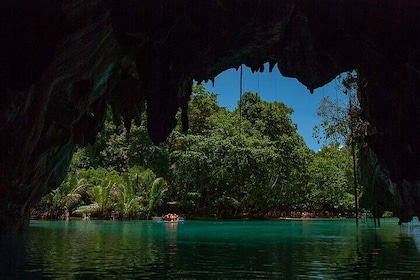 Private Tour Underground River,ugong cave,zipline, mangroove boat