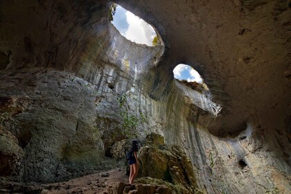 Sofía: Ojos de Dios, Saeva Dupka y Excursión de un día al Avestruz Azul