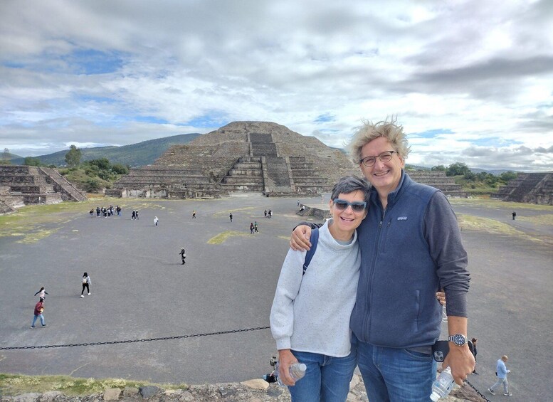 Picture 6 for Activity Teotihuacan Pyramids Private Tour with Breakfast in a Cave