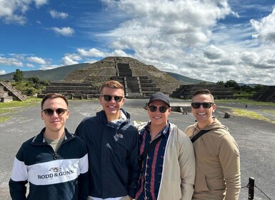 ทัวร์ส่วนตัวปิรามิด Teotihuacan