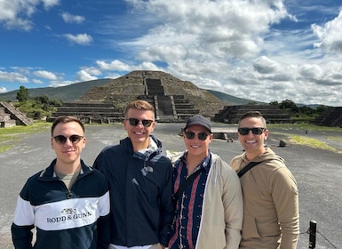 Tour privado a las pirámides de Teotihuacán