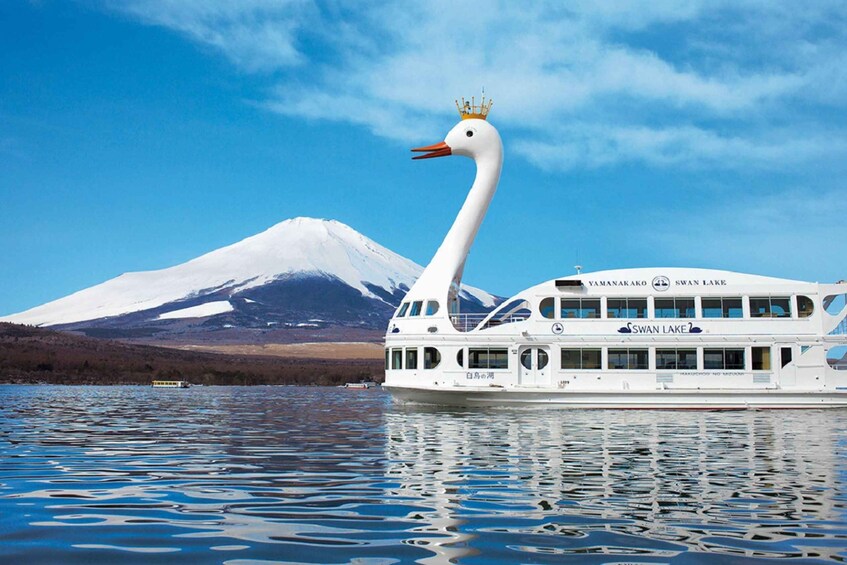 Picture 3 for Activity Tokyo: Mt. Fuji, Lake Kawaguchi,Lake Yamanaka,Onsen Day Tour