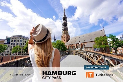 Hamburg: City Pass with 40+ Attractions & public transport